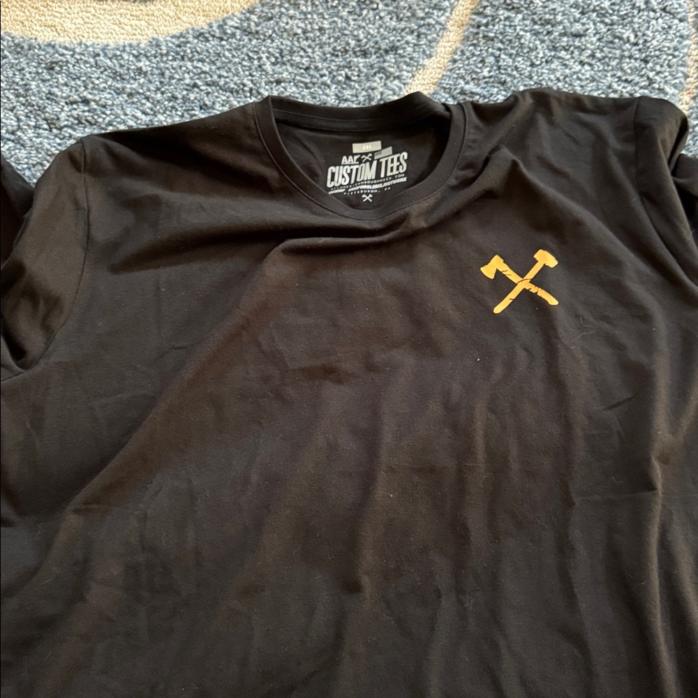 LIKE NEW!! All American Roughneck Graphic T-Shirt